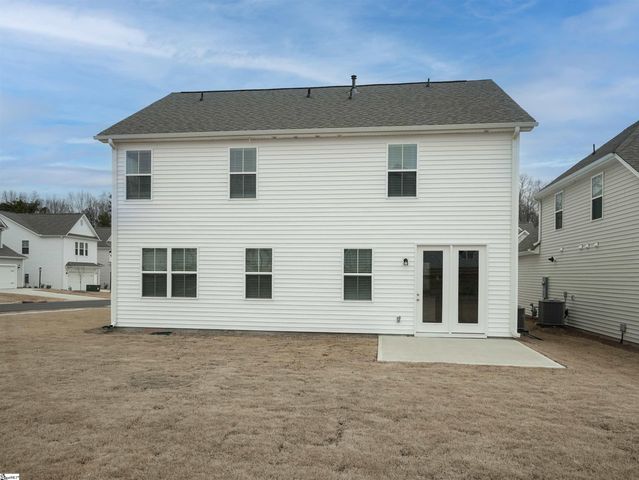 33 Thorne Street, Fountain Inn, SC 29644