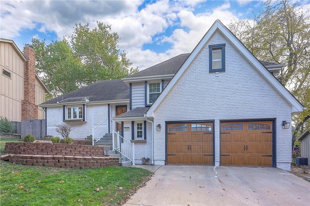 16207 W 136th Street, Olathe, KS 66062