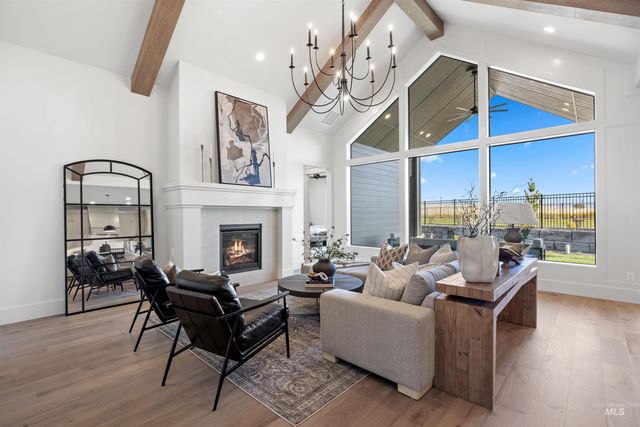 5792 S Highmark Ave, Meridian, ID 83642