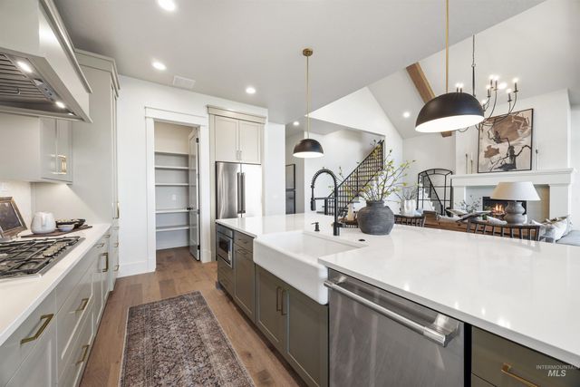 5792 S Highmark Ave, Meridian, ID 83642