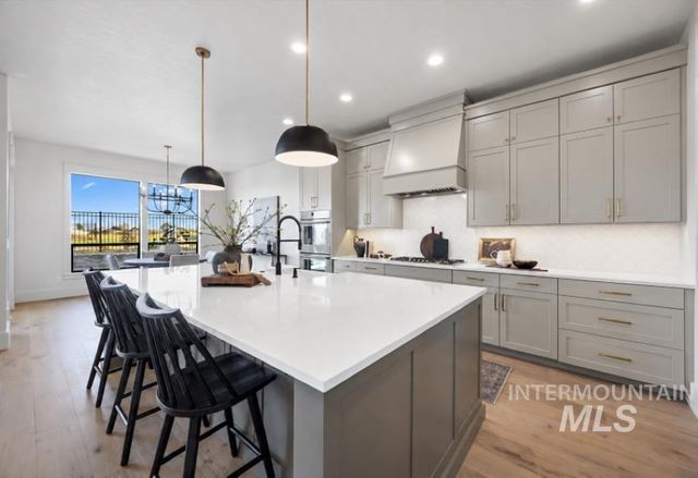 5792 S Highmark Ave, Meridian, ID 83642