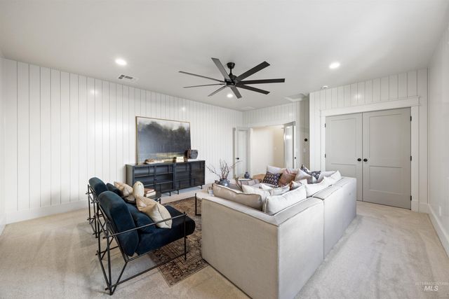 5792 S Highmark Ave, Meridian, ID 83642