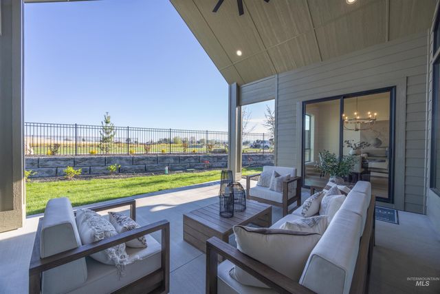 5792 S Highmark Ave, Meridian, ID 83642