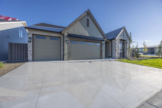 5792 S Highmark Ave, Meridian, ID 83642