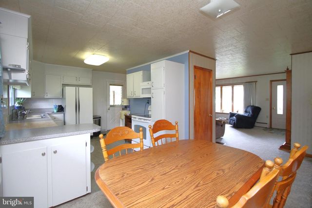 212 TATTLETOWN RD, Aaronsburg, PA 16820