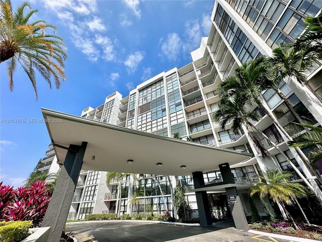 800 Parkview Dr 1007, Hallandale Beach, FL 33009