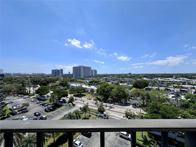 800 Parkview Dr 1007, Hallandale Beach, FL 33009