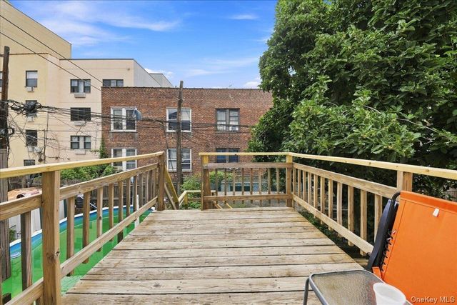 1716 Parkview Avenue, Bronx, NY 10461