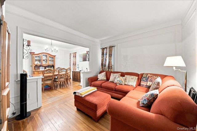 1716 Parkview Avenue, Bronx, NY 10461