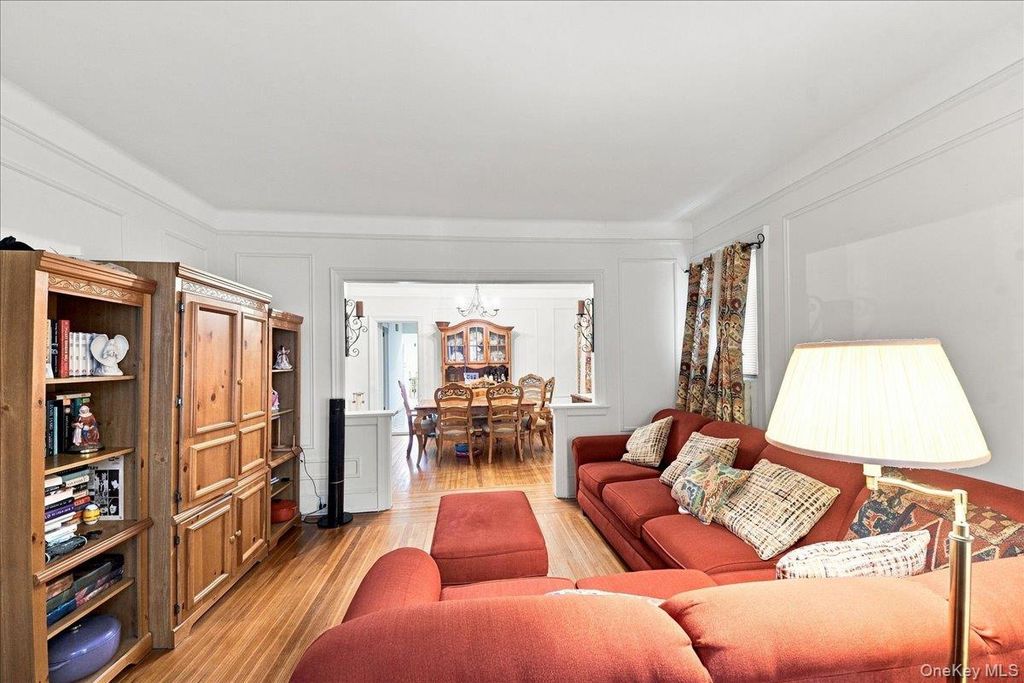 1716 Parkview Avenue, Bronx, NY 10461 — photo 3