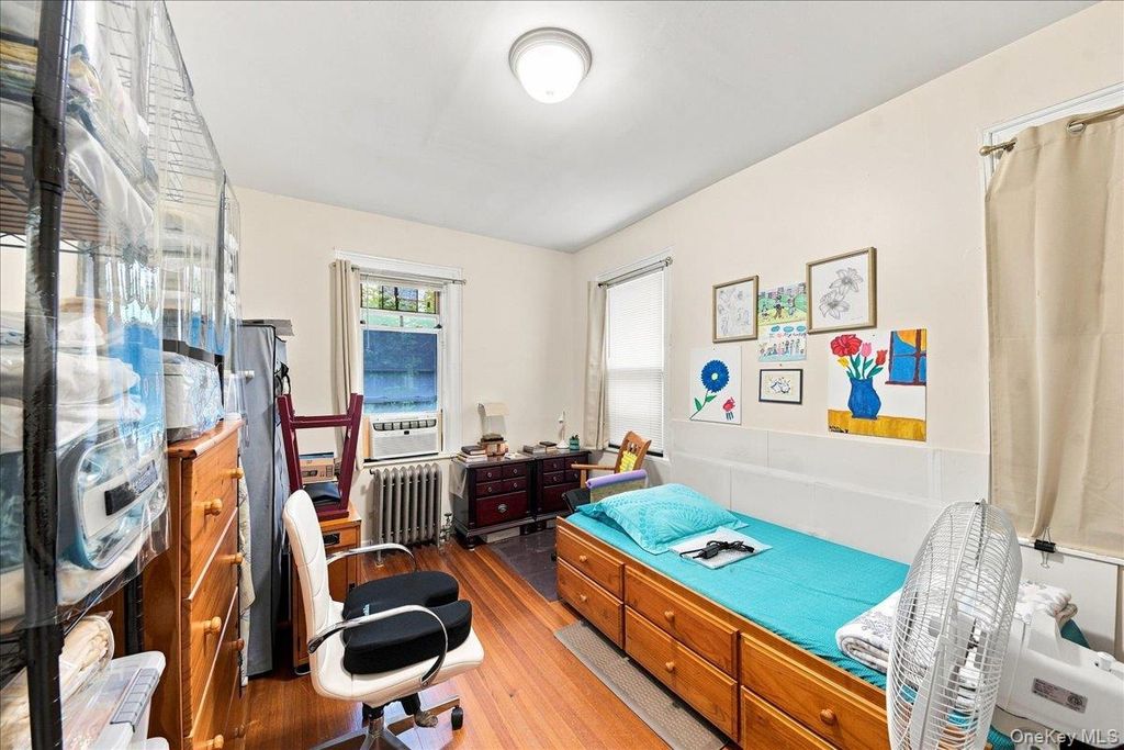 1716 Parkview Avenue, Bronx, NY 10461 — photo 4