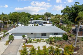 2513 CROTON AVENUE, Sarasota, FL 34239