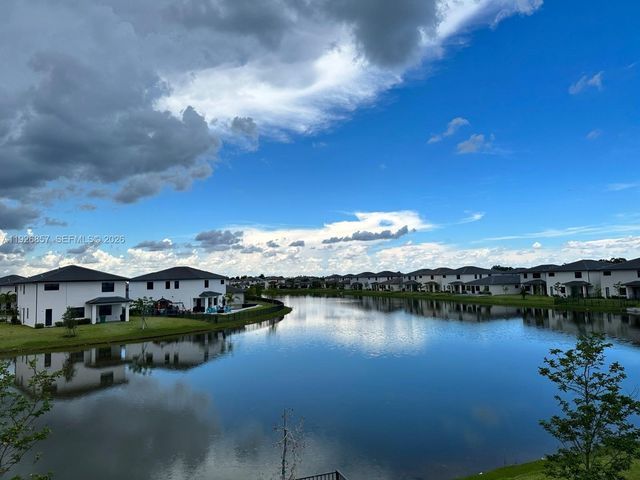 4276 SW 173rd Ave, Miramar, FL 33029