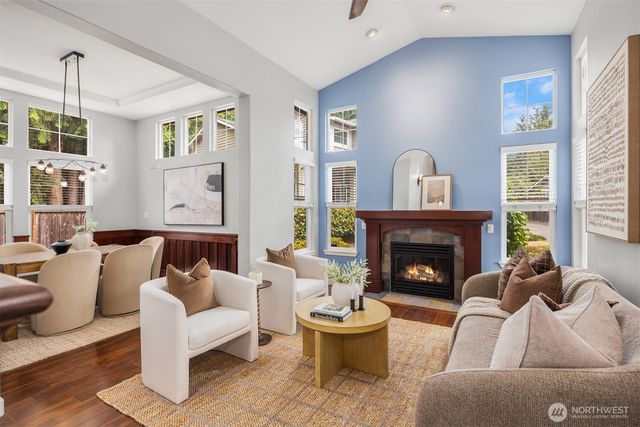 11523 111th Place NE, Kirkland, WA 98033