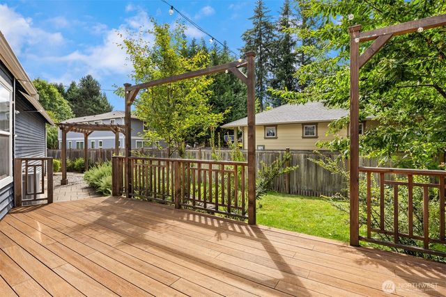 11523 111th Place NE, Kirkland, WA 98033