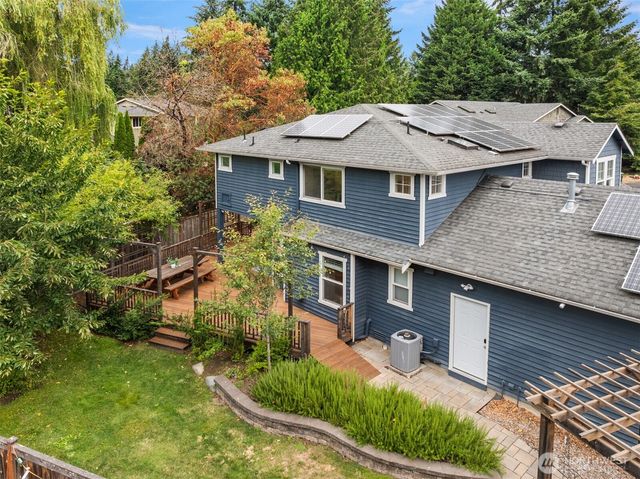 11523 111th Place NE, Kirkland, WA 98033