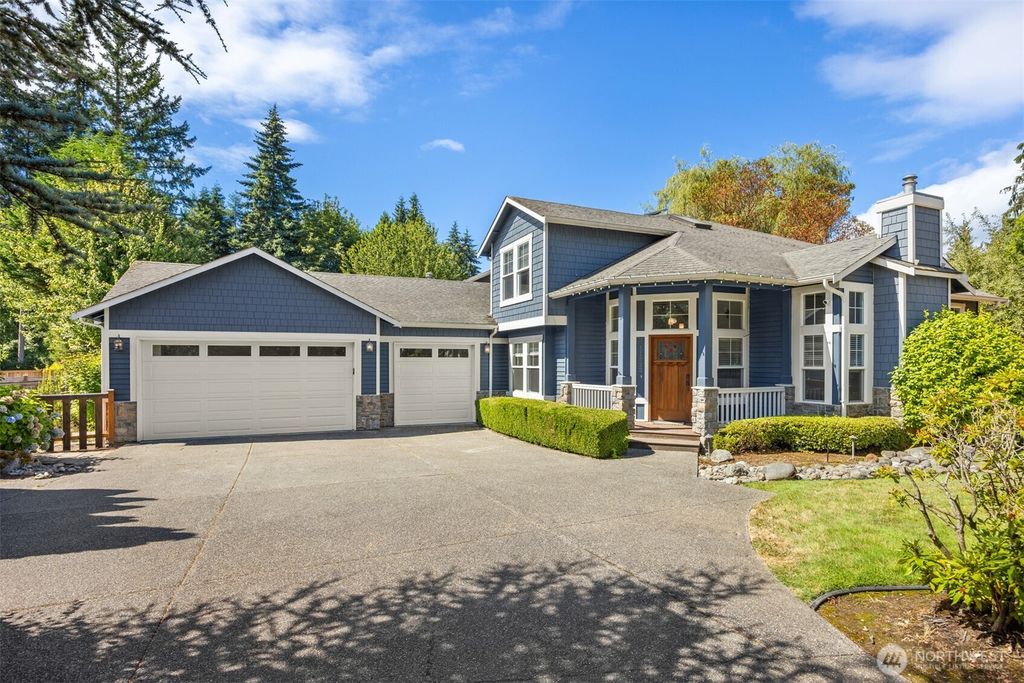 11523 111th Place NE, Kirkland, WA 98033