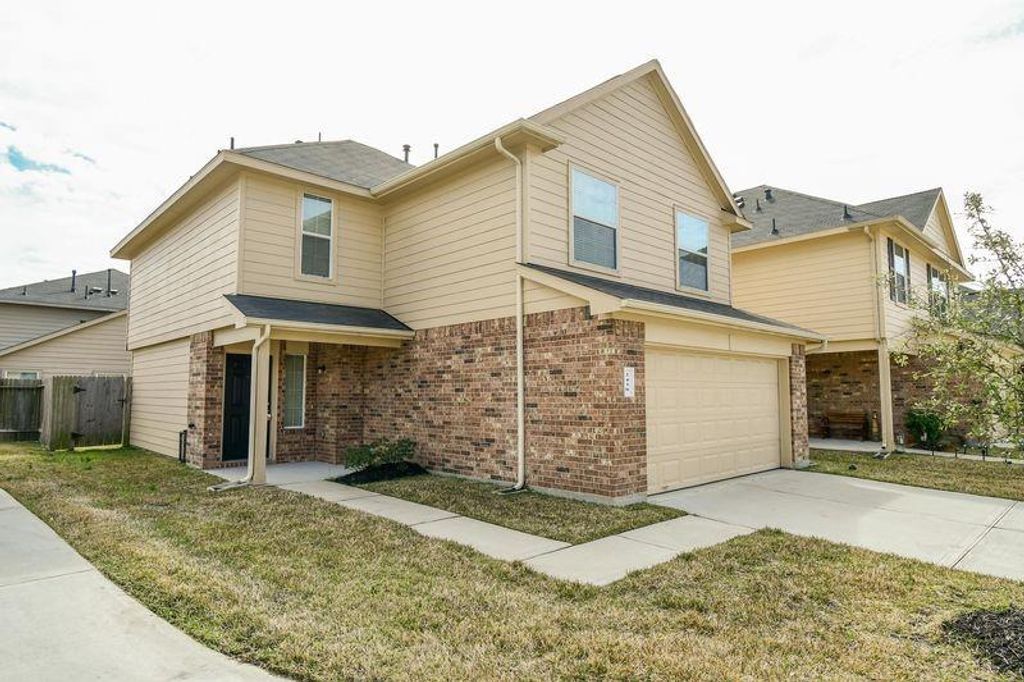 2438 Connors Path Court, Houston, TX 77073