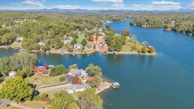 3018 Northridge RD, Hardy, VA 24101