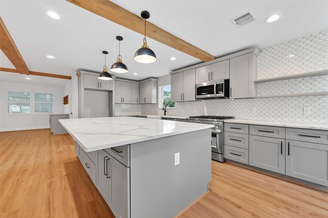 3215 Ann Arbor Drive, Houston, TX 77063