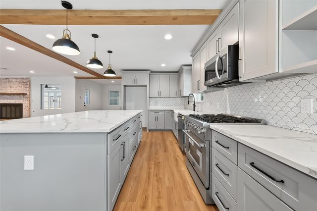 3215 Ann Arbor Drive, Houston, TX 77063