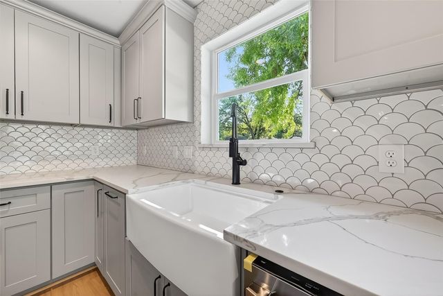 3215 Ann Arbor Drive, Houston, TX 77063