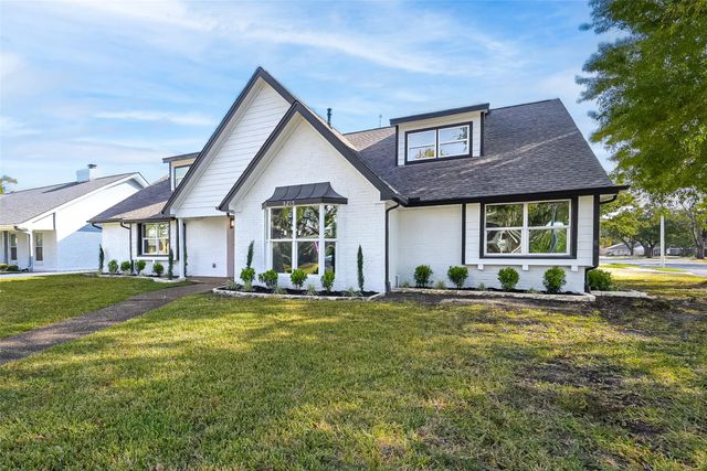 3215 Ann Arbor Drive, Houston, TX 77063