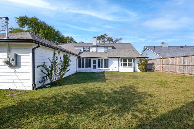 3215 Ann Arbor Drive, Houston, TX 77063