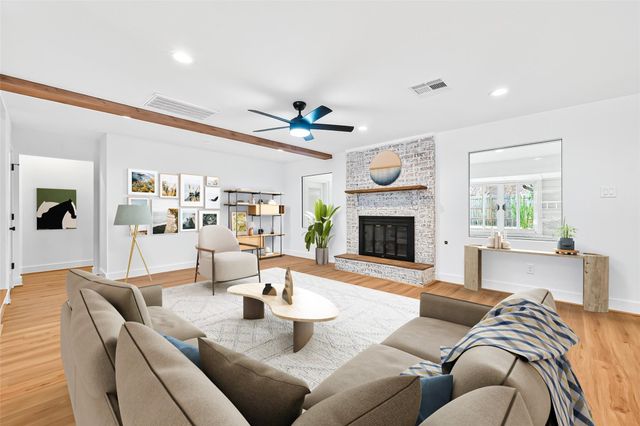 3215 Ann Arbor Drive, Houston, TX 77063