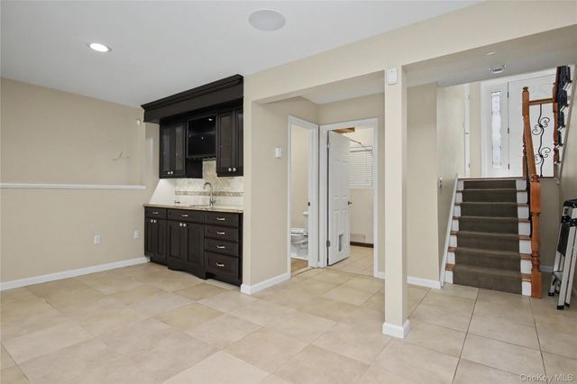 334 Lovell Street, Mahopac, NY 10541