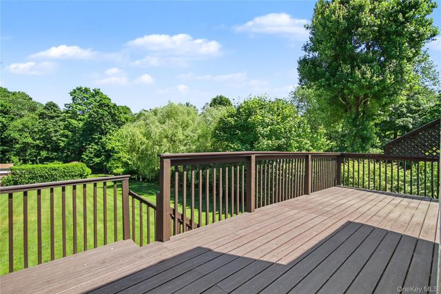 334 Lovell Street, Mahopac, NY 10541
