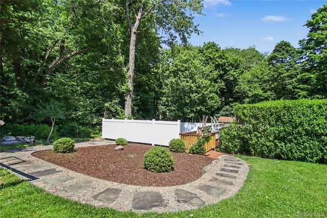 334 Lovell Street, Mahopac, NY 10541