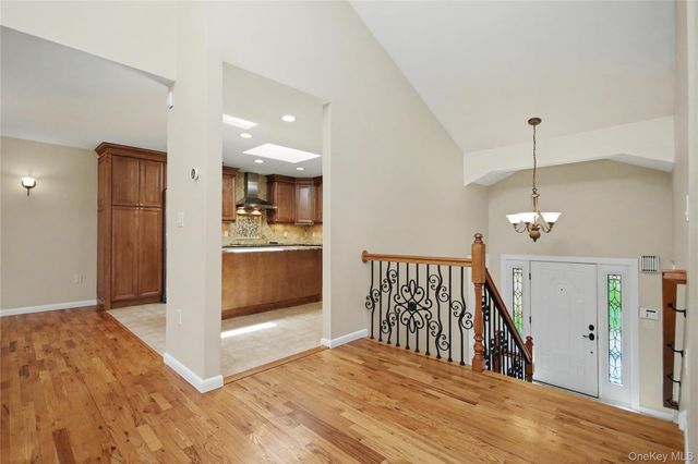 334 Lovell Street, Mahopac, NY 10541