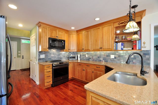 79 High Valley Drive, Canton, CT 06019