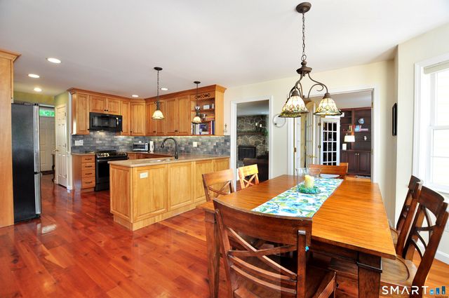 79 High Valley Drive, Canton, CT 06019