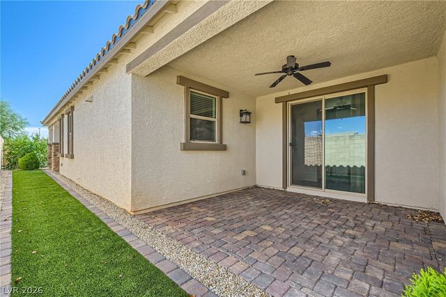 8076 Eve Rock, Las Vegas, NV 89166