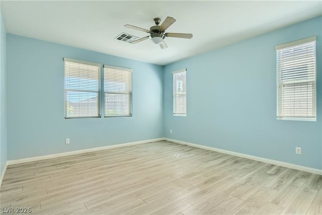 8076 Eve Rock, Las Vegas, NV 89166