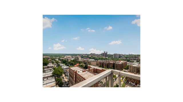 290 W 232nd St Apt 21C, New York City, NY 10463