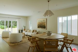 931 1/2 S Sycamore Avenue, Los Angeles, CA 90036