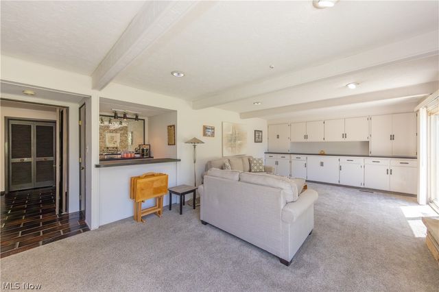 24390 Fairmount Boulevard, Beachwood, OH 44122