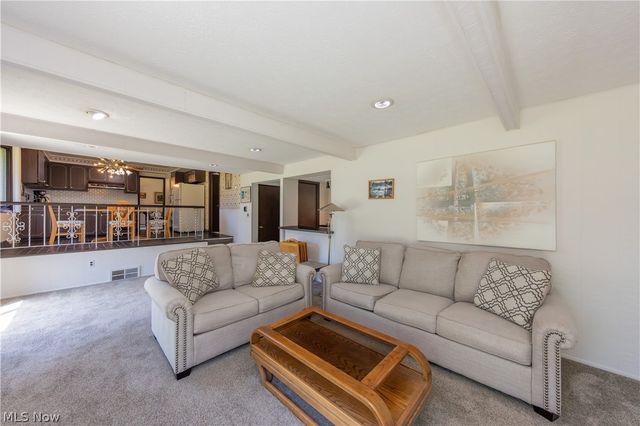 24390 Fairmount Boulevard, Beachwood, OH 44122