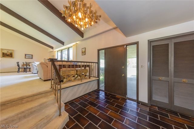 24390 Fairmount Boulevard, Beachwood, OH 44122