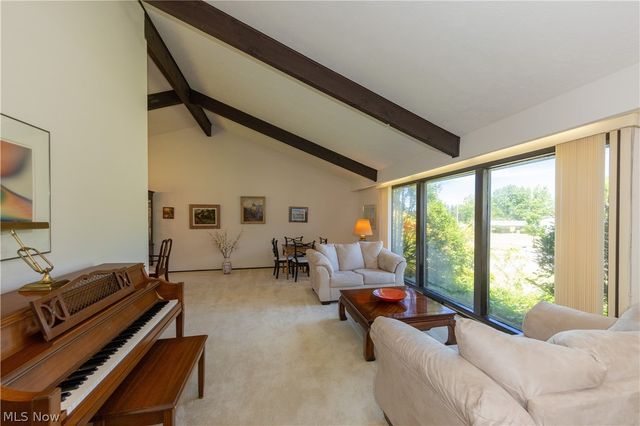 24390 Fairmount Boulevard, Beachwood, OH 44122