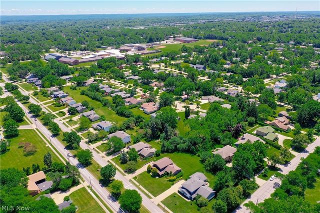 24390 Fairmount Boulevard, Beachwood, OH 44122