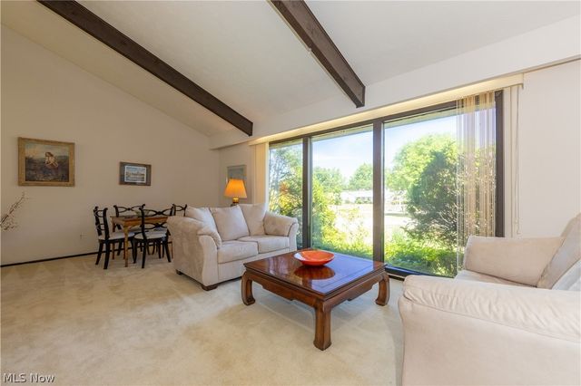 24390 Fairmount Boulevard, Beachwood, OH 44122