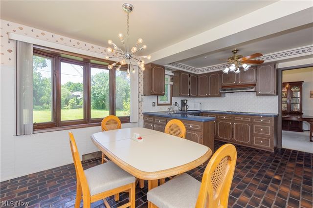 24390 Fairmount Boulevard, Beachwood, OH 44122