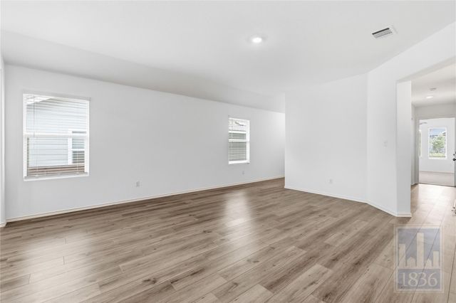 190 Tofalla, Kyle, TX 78640
