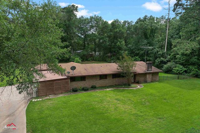 1320 Pinehill Drive, Jefferson, TX 75657