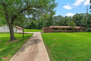 1320 Pinehill Drive, Jefferson, TX 75657