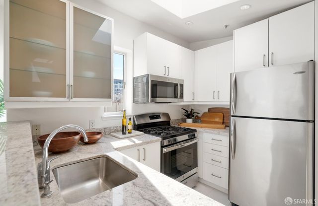 2315 Van Ness Avenue 7, San Francisco, CA 94109